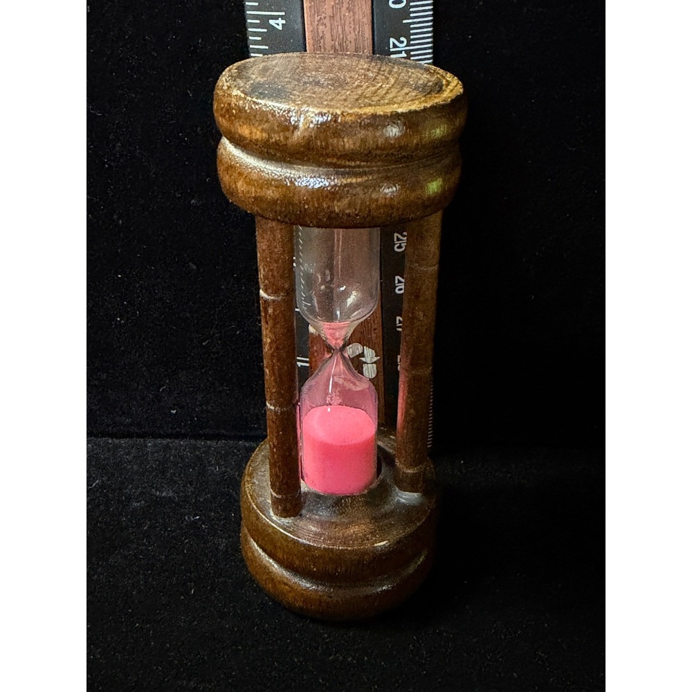 Vintage Wooden Hourglass Sand Timer Pink Sand Decorative Desk Accessory 4 Inchโ